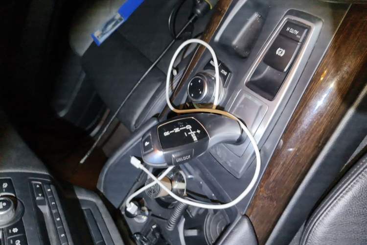 Used BMW X6  Gear Lever