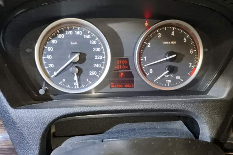 Used BMW X6  Instrument Cluster