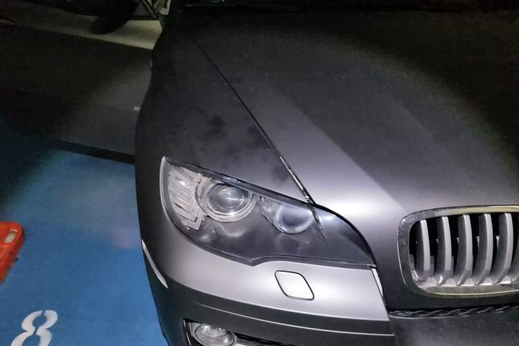 Used BMW X6  Right Front Headlight