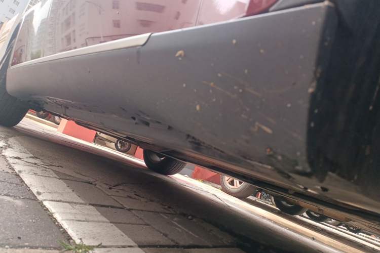 Used BMW X6  Chassis Front Right