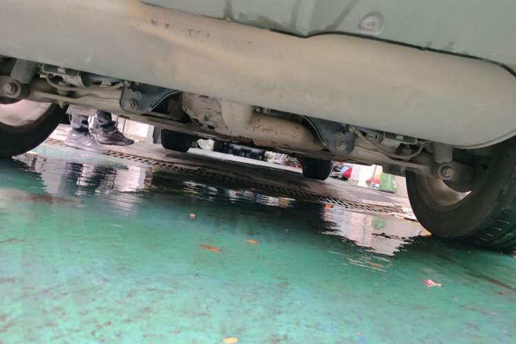 Used BMW X6 2014 xDrive35i U.S. specification Chassis Rear