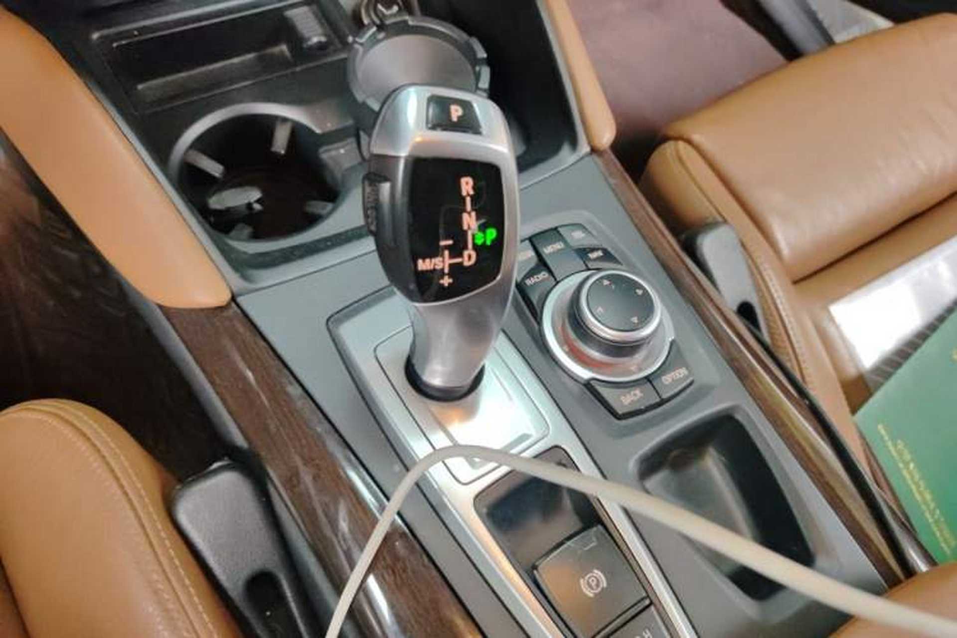 Used BMW X6 2014 xDrive35i U.S. specification Gear Lever