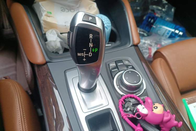 Used BMW X6  Gear Lever