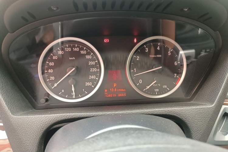 Used BMW X6  Instrument Cluster