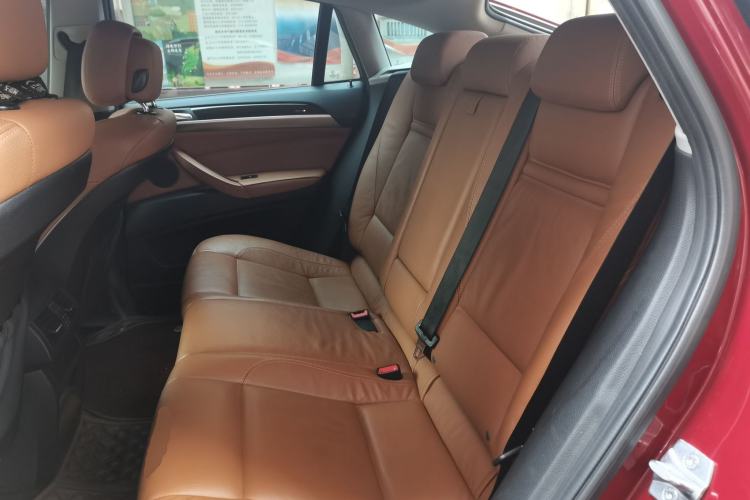 Used BMW X6 2014 xDrive35i Sport model Left Rear Seat