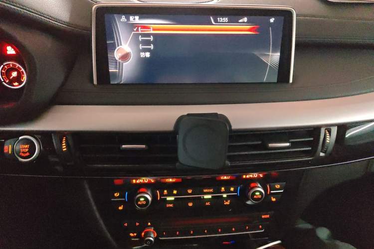 Used BMW X6  Audio And AC Panel