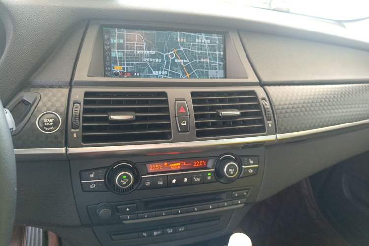 Used BMW X6  Audio And AC Panel