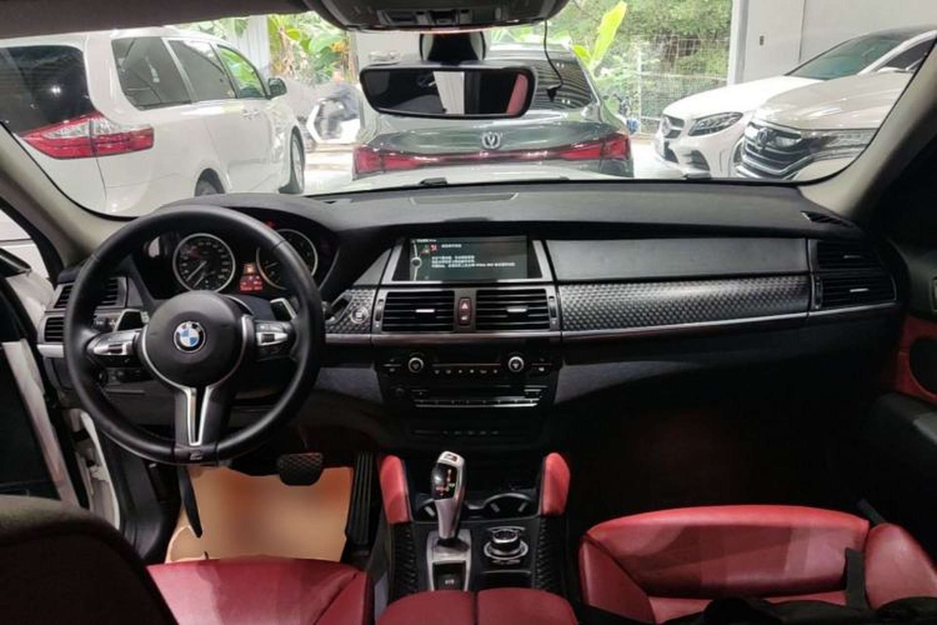 Used BMW X6 2014 xDrive35i five-seater Center Console