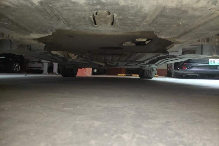 Used BMW X6 2014 xDrive35i Sport model Chassis Front