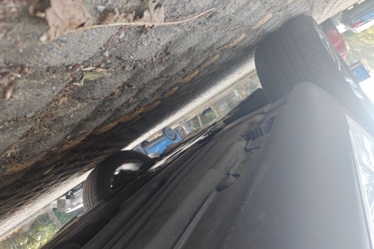 Used BMW X6 2014 xDrive35i Sport model Chassis Front Left