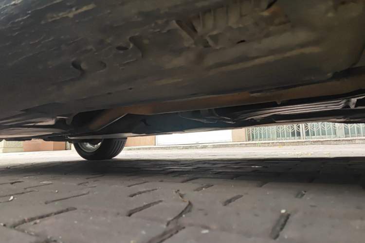 Used BMW X6  Chassis Front Right
