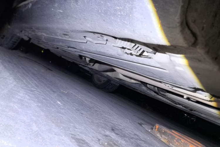Used BMW X6 2014 xDrive35i five-seater Chassis Front Right