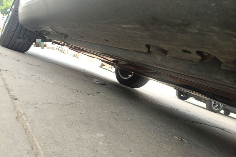 Used BMW X6  Chassis Front Right