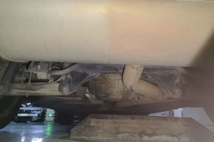 Used BMW X6 2014 xDrive35i Sport model Chassis Rear