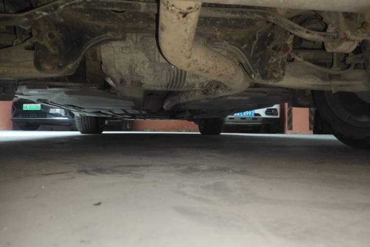 Used BMW X6 2014 xDrive35i Sport model Chassis Rear