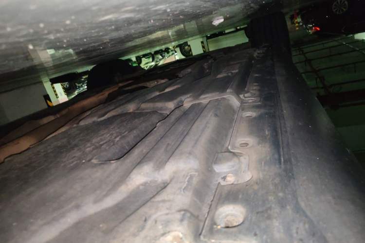 Used BMW X6  Chassis Rear Left