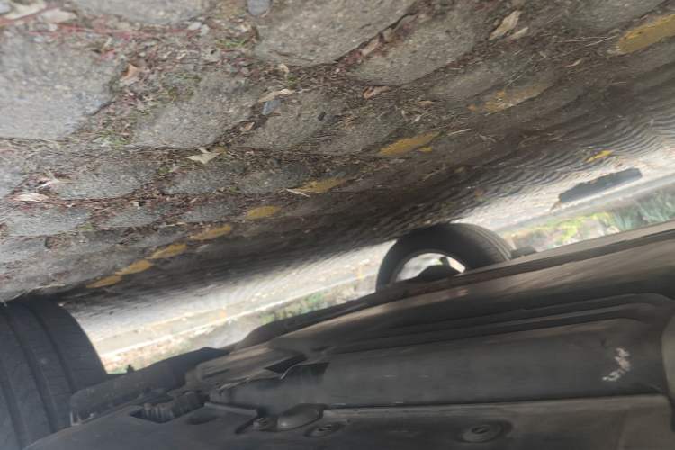 Used BMW X6 2014 xDrive35i Sport model Chassis Rear Left