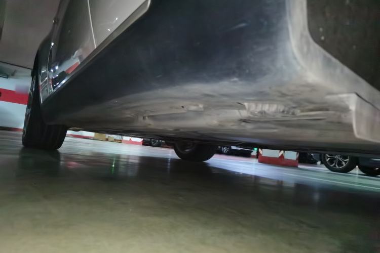 Used BMW X6  Chassis Rear Left
