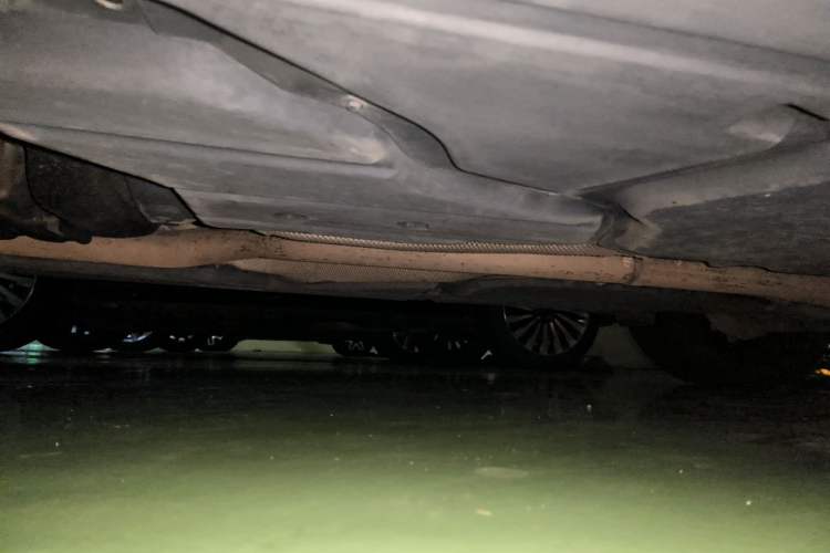 Used BMW X6 2014 xDrive35i Sport model Chassis Rear