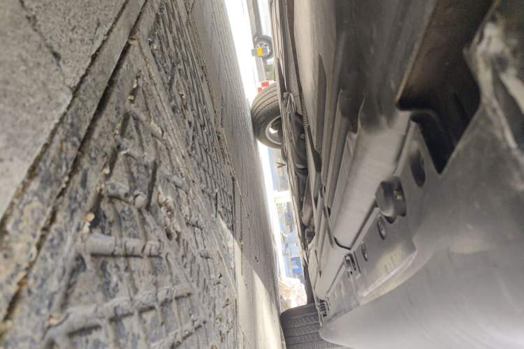 Used BMW X6 2014 xDrive35i U.S. specification Chassis Rear Right