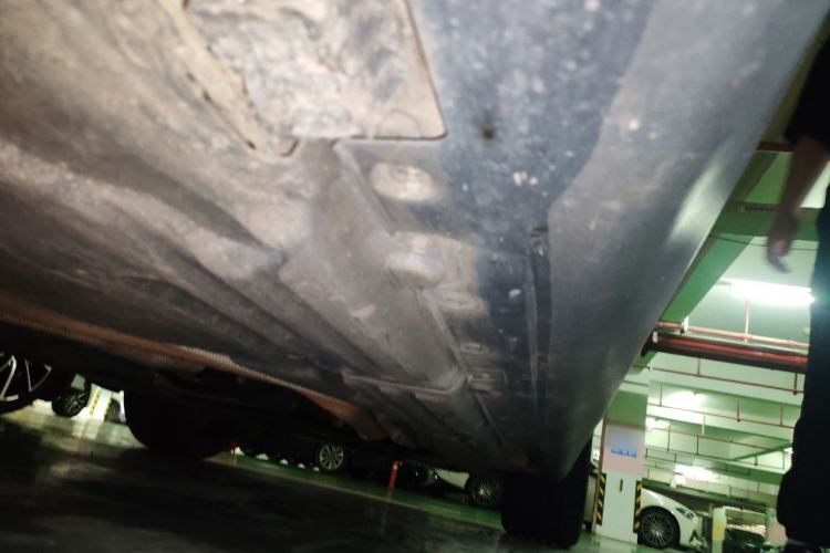 Used BMW X6  Chassis Rear Right