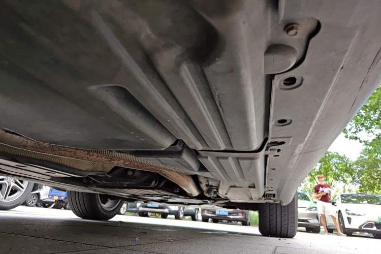 Used BMW X6 2014 xDrive35i Sport model Chassis Rear Right