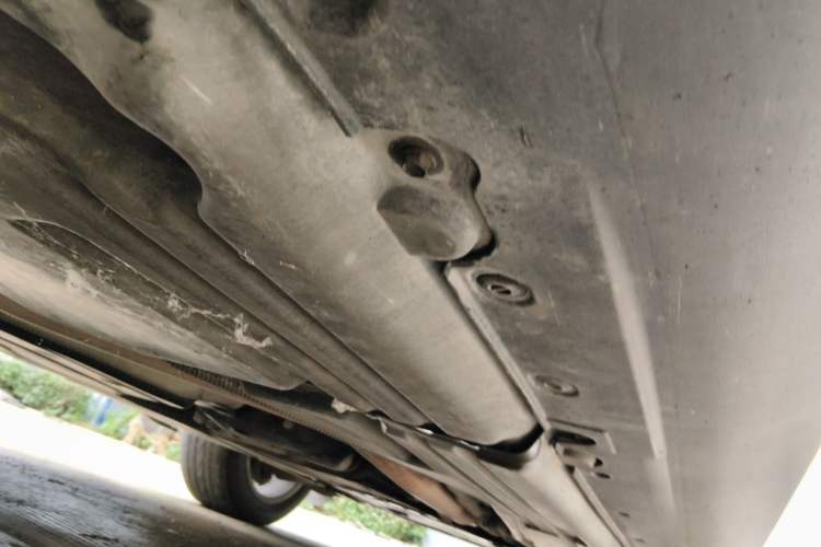 Used BMW X6 2014 xDrive35i Sport model Chassis Rear Right