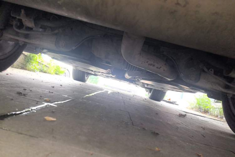 Used BMW X6 2014 xDrive35i Sport model Chassis Rear
