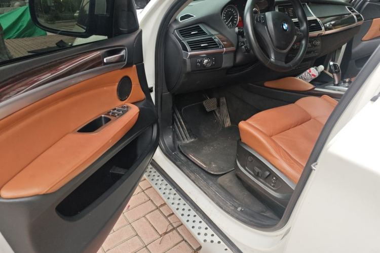 Used BMW X6 2014 xDrive35i Sport model Driver Seat