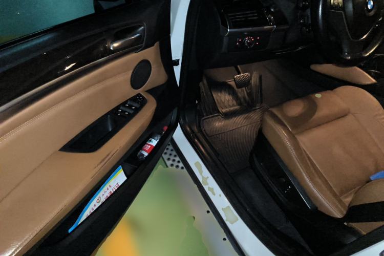 Used BMW X6 2014 xDrive35i Sport model Driver Seat
