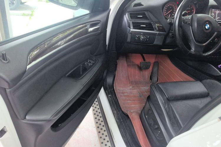 Used BMW X6 2014 xDrive35i Sport model Driver Seat
