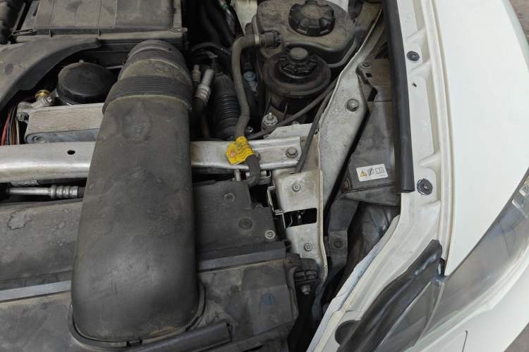 Used BMW X6 2014 xDrive35i Sport model Engine Bay Left