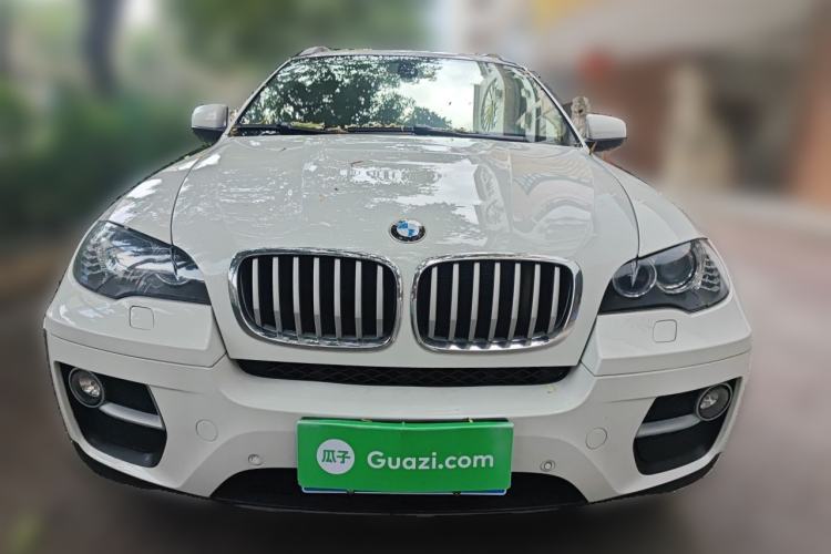 Used BMW X6  Front