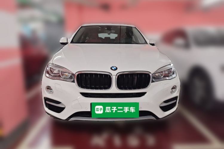 Used BMW X6  Front