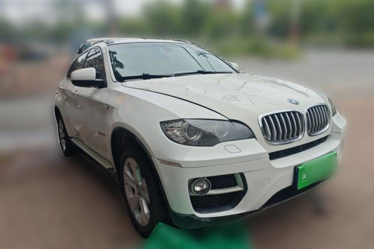 Used BMW X6 2014 xDrive35i Sport model Front Right 45 Deg
