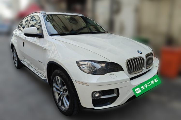 Used BMW X6 2014 xDrive35i Sport model Front Right 45 Deg