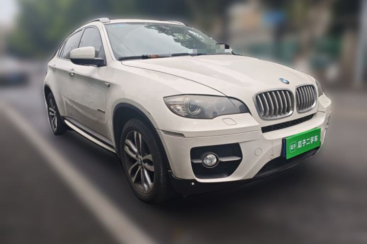 Used BMW X6 2014 xDrive35i Sport model Front Right 45 Deg