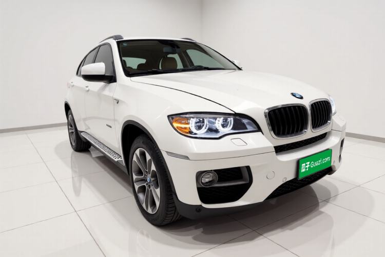 Used BMW X6 2014 xDrive35i Sport model Front Right 45 Deg