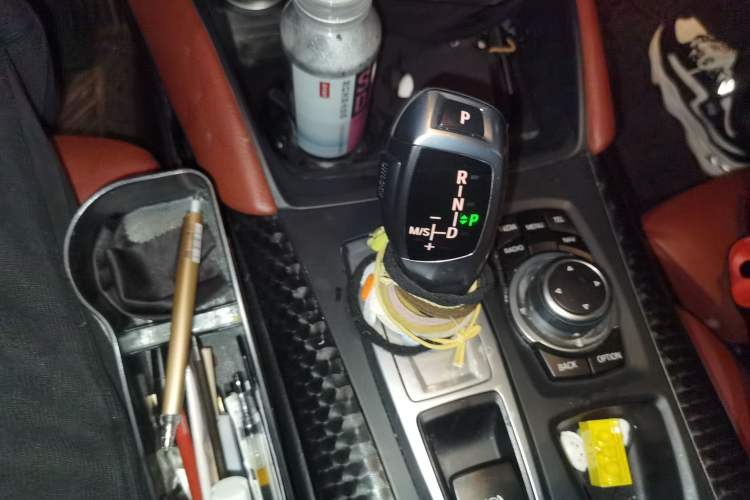 Used BMW X6  Gear Lever