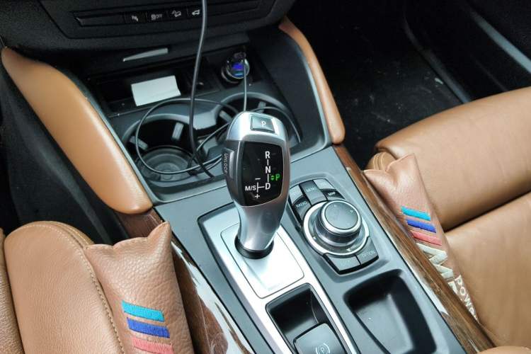 Used BMW X6 2014 xDrive35i Sport model Gear Lever