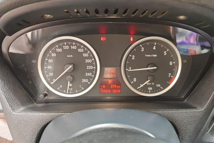 Used BMW X6  Instrument Cluster