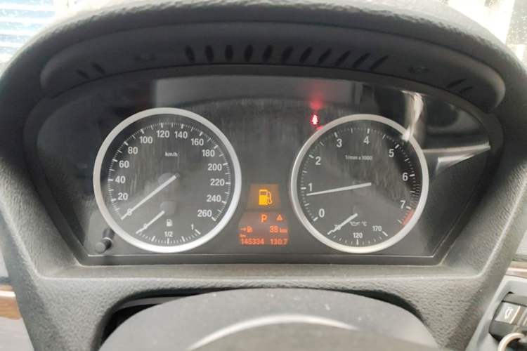 Used BMW X6  Instrument Cluster