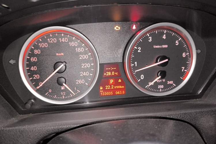 Used BMW X6 2014 xDrive35i Sport model Instrument Cluster
