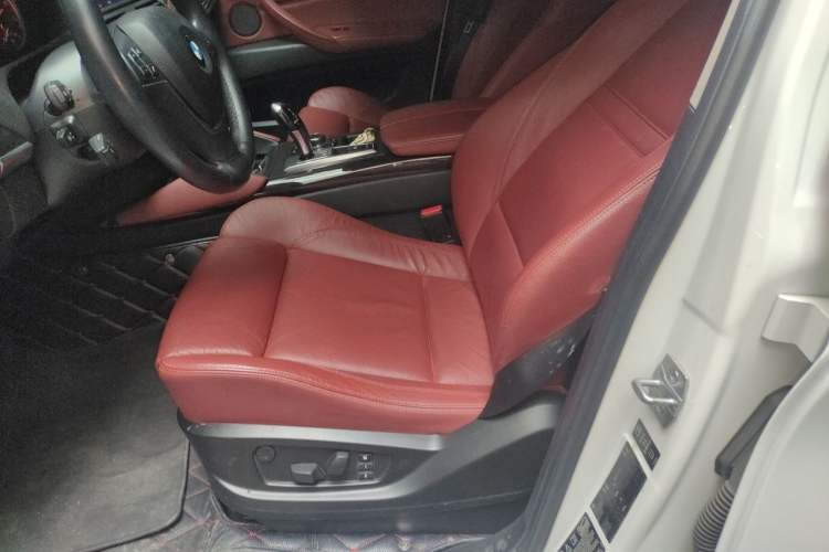 Used BMW X6 2014 xDrive35i Sport model Left Front Seat