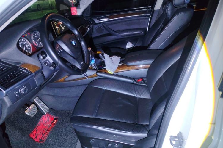 Used BMW X6  Left Front Seat
