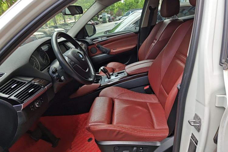 Used BMW X6 2014 xDrive35i Sport model Left Front Seat