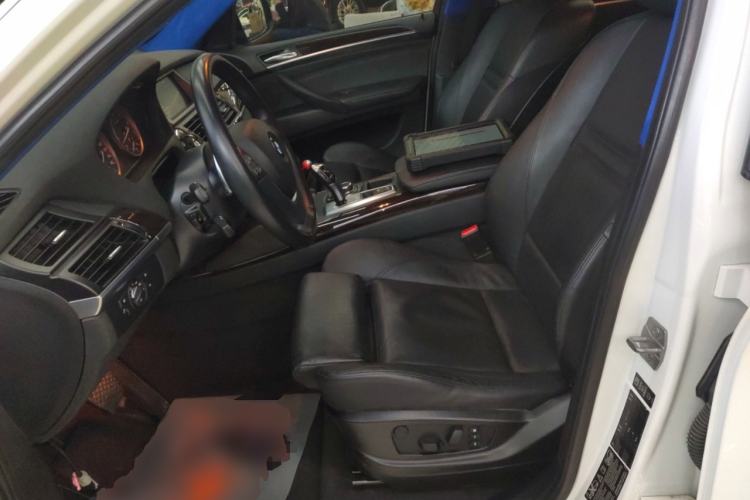 Used BMW X6 2014 xDrive35i Sport model Left Front Seat