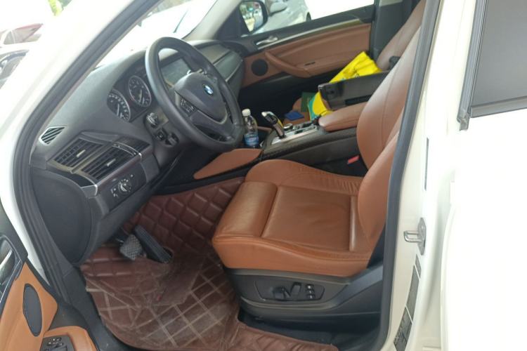 Used BMW X6  Left Front Seat