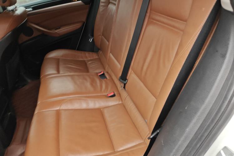 Used BMW X6 2014 xDrive35i Sport model Left Rear Seat
