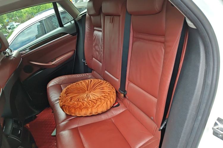 Used BMW X6 2014 xDrive35i Sport model Left Rear Seat